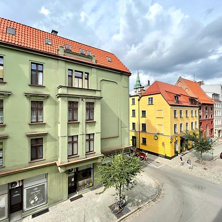 Copernicus Street Apartment - Broken Flowers And Twin Peaks Stary Toruń Dış mekan fotoğraf
